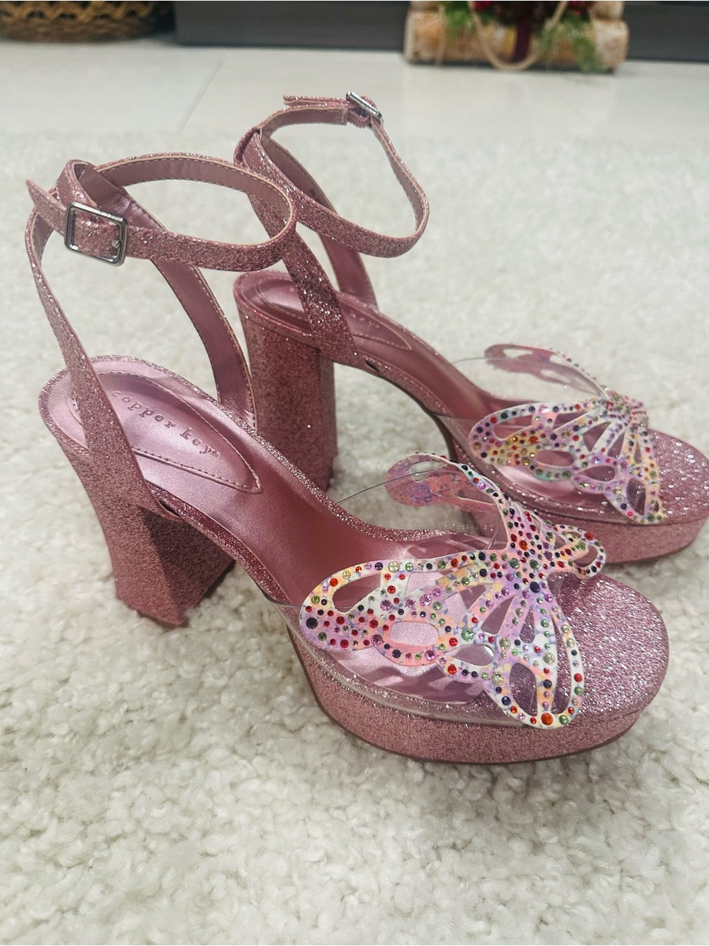 New Women’s Pink Glitter Platform Sandals with Rhinestone Butterfly size 8